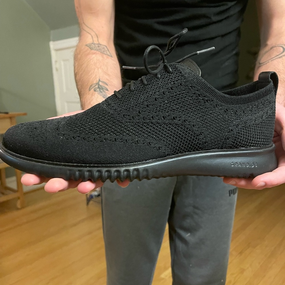 Cole Haan 2 Zerogrand Stitchlite SZ 12 never worn. Christmas gift with box.